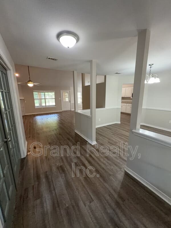 Milton House: 6464 Outer Drive
