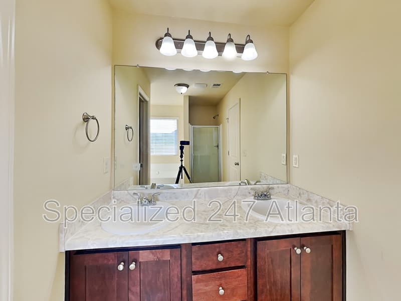 Lawrenceville House: 1324 Little Hampton Dr