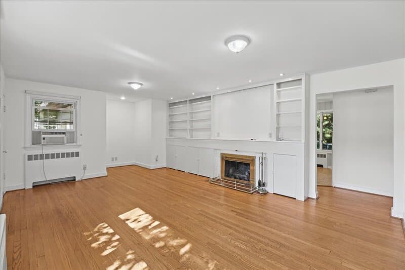 Haddon Township House: 17 Lockland Avenue