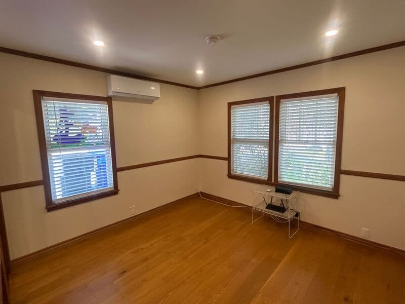 Montrose House: 2434 Florencita Drive