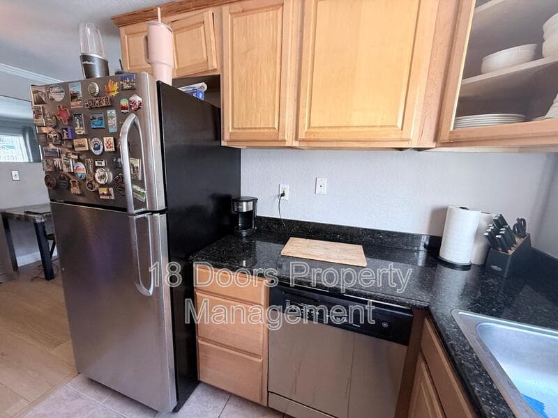 San Diego Condo: 4747 Hamilton Street Unit 6 - 6