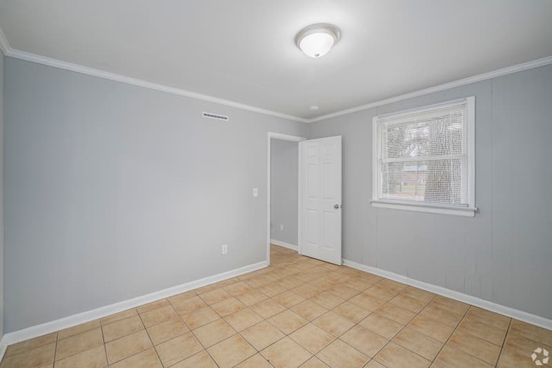 Richmond Condo: 6741 Richmond Hwy