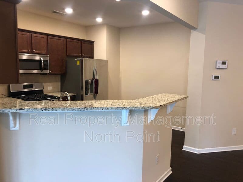 Alpharetta Townhome: 1175 Hampton Oaks Drive