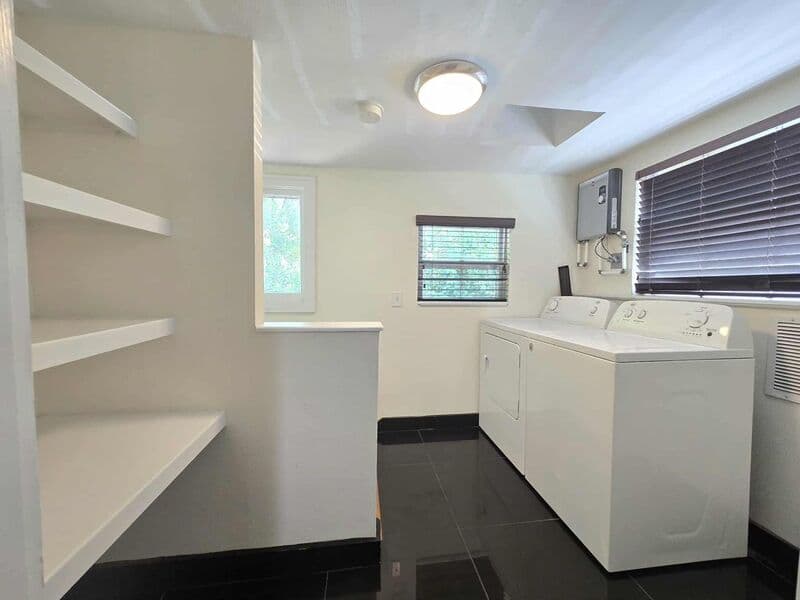 Lakeland Condo: [748/750/756/758] Winfree Ave