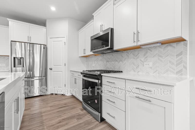 Auburn House: 1333 Maston Rd