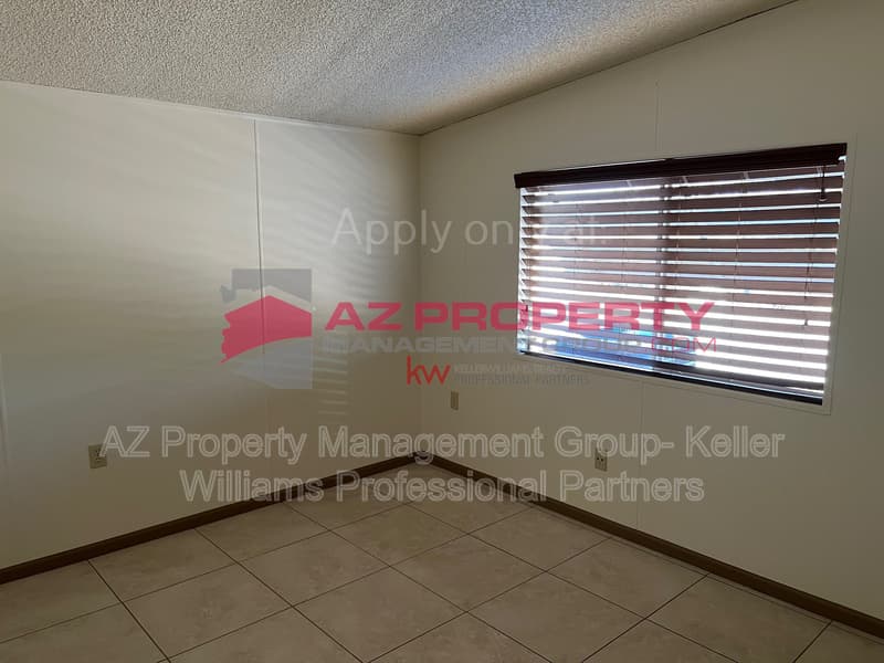 Surprise House: 28840 N 168th Ave