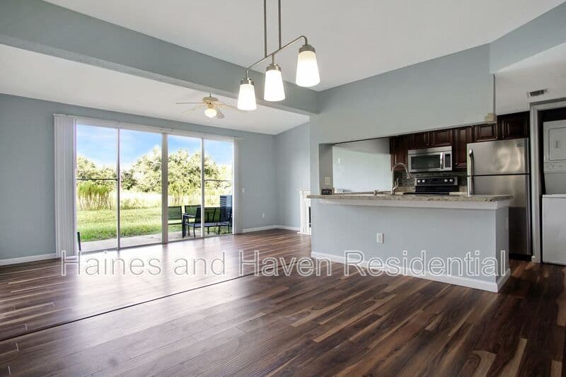 Davenport Townhome: 154 Orchid Dr