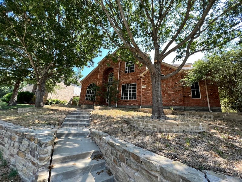 Frisco House: 10446 Red Clover Dr