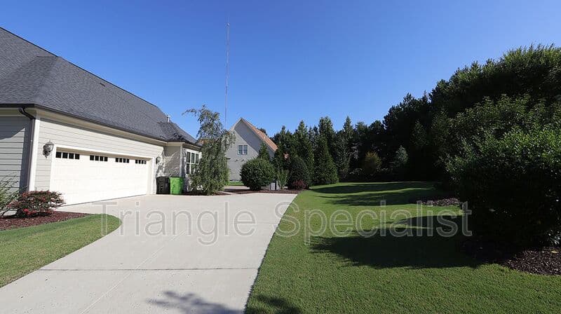 Rolesville House: 7436 Pomona Avenue
