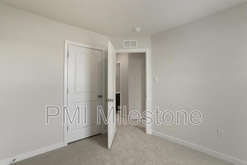Charles Town Townhome: 413 Eclipse St
