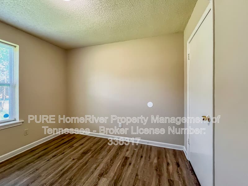Memphis House: 5354 Clinchport Cir