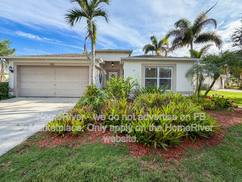 Port Saint Lucie House: 501 SW Deer Run