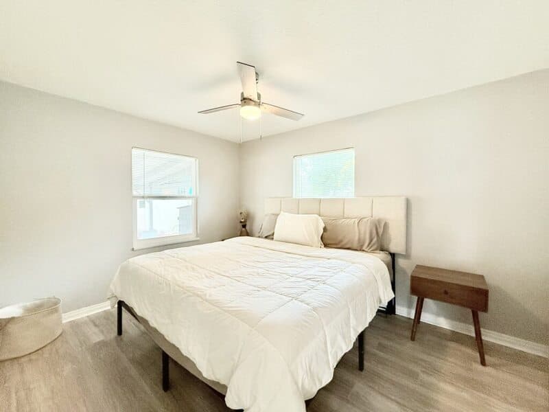 St. Petersburg House: 4528 70th Street North