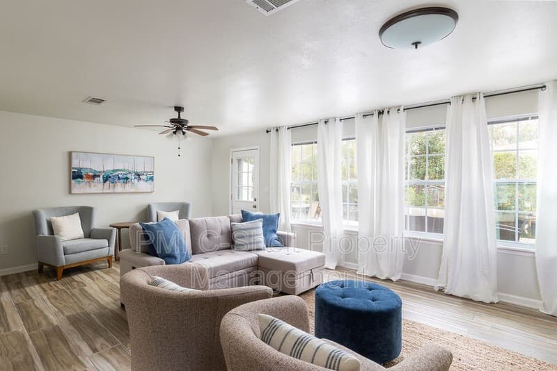 Milton House: 5724 Trout Bayou Cir