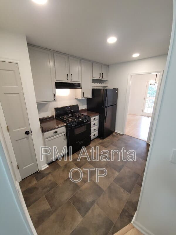 Marietta House: 1782 Millview Dr