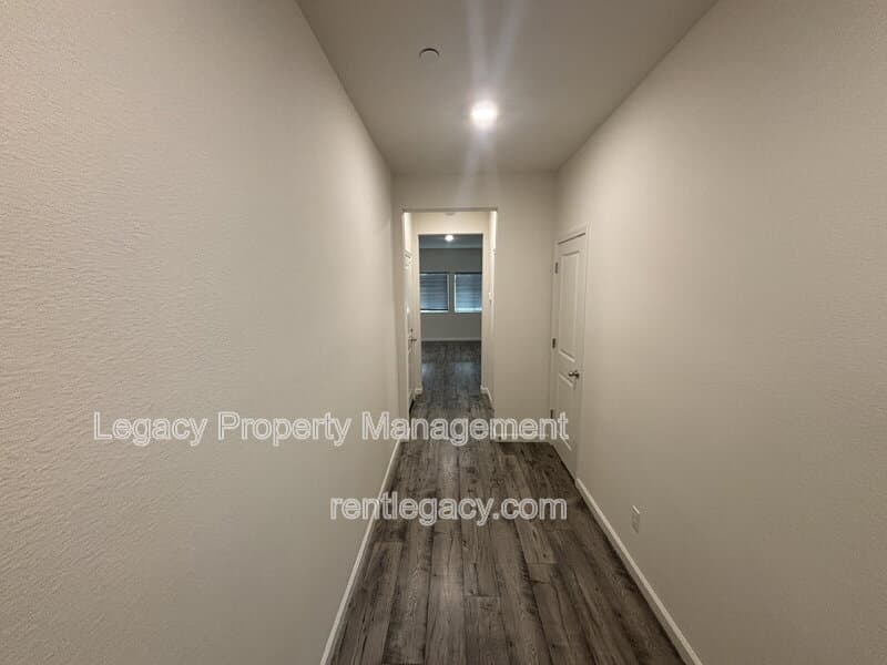 Antelope House: 2878 Catalano Wy