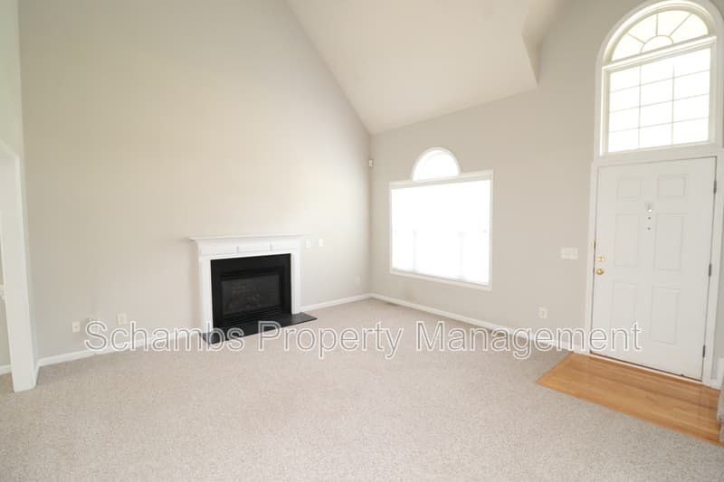 Durham House: 510 Wheeling Cir