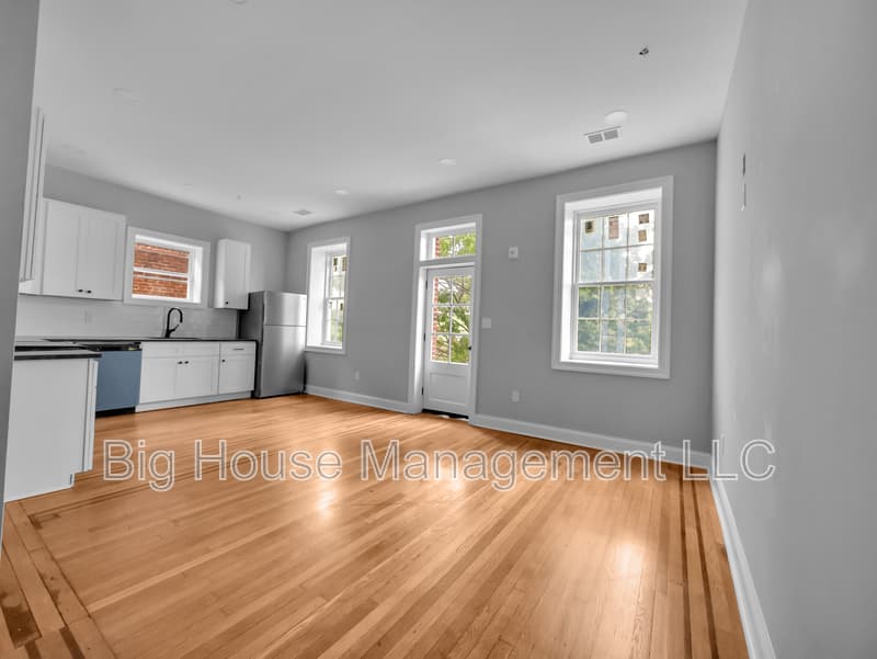Baltimore Condo: 707 Druid Park Lake Dr