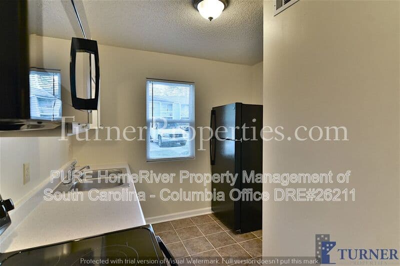 Columbia House: 308 Percival Rd