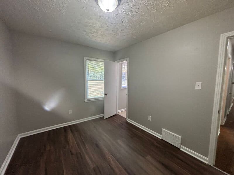 Memphis House: 5380 Blackwell Rd