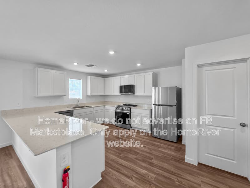 Arizona City House: 13211 S Jamaica Cir