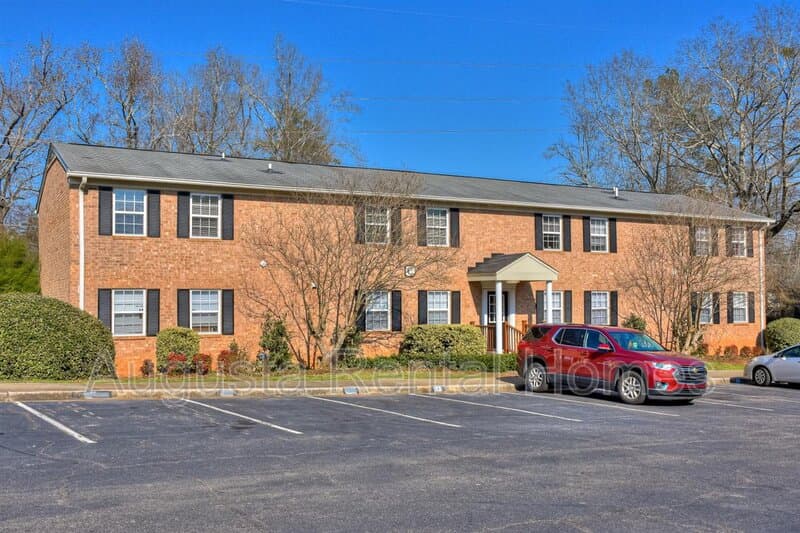 Augusta Condo: 2905 Arrowhead Drive - C2
