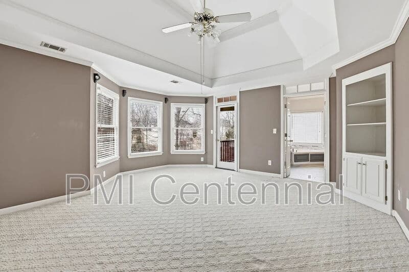 Alpharetta House: 120 Creekside Park Dr
