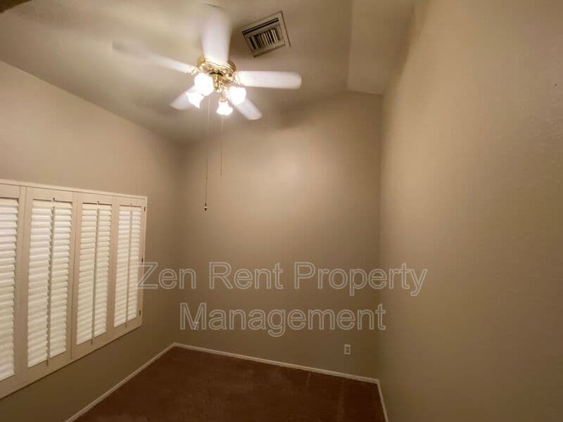 Gilbert House: 788 S Martinique Drive