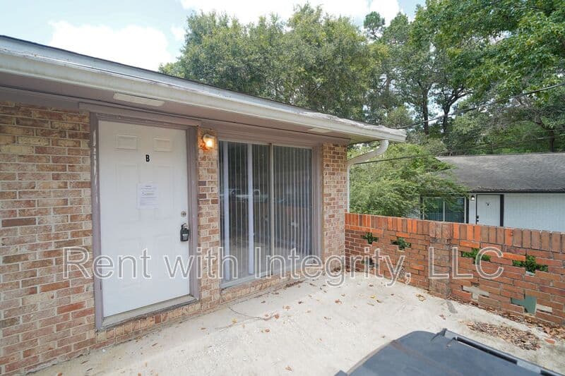 Tallahassee Condo: 2304 Hartsfield Court