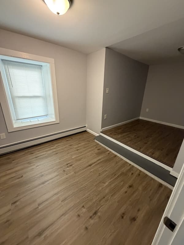 Vernon Condo: 90 Prospect Street - C