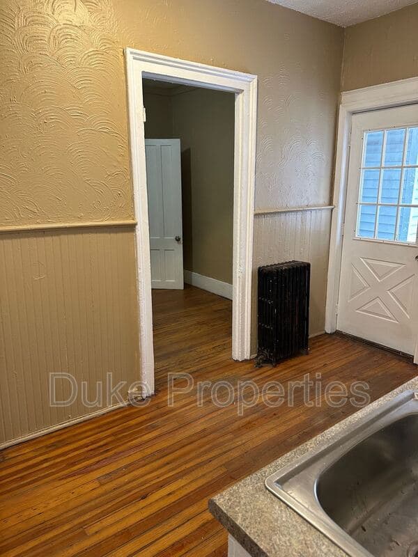 Auburn Condo: 47 Grover Street