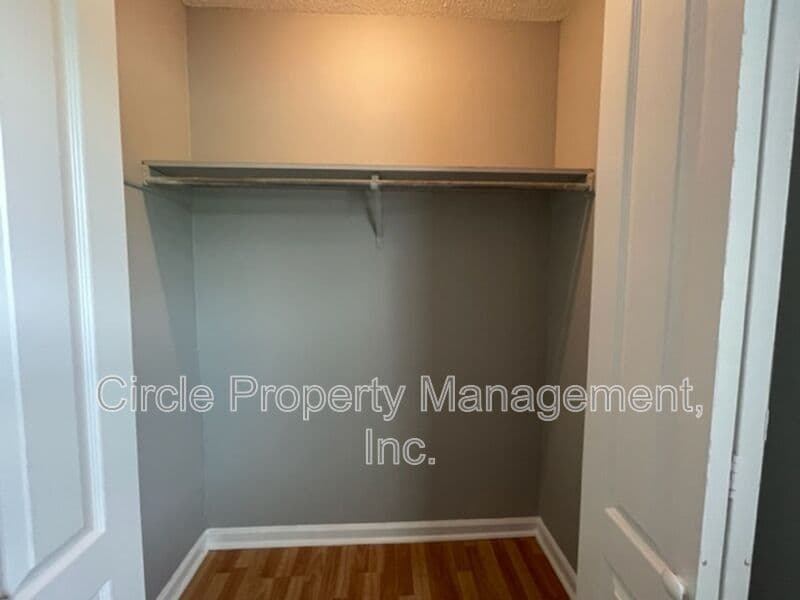 Meridianville Condo: 111 Claybill Drive NW