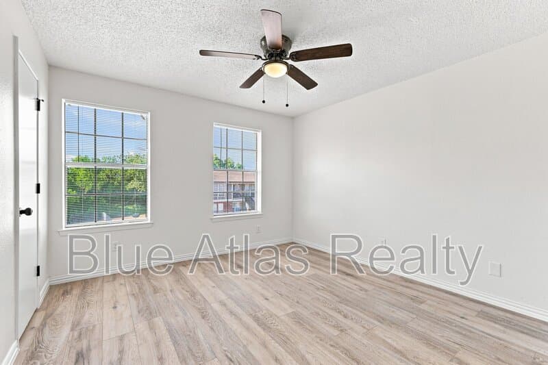 Fort Worth Townhome: 8108 Foxfire Lane - D