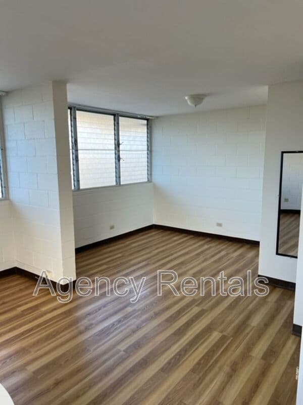Honolulu Condo: 1019 Punahou Street