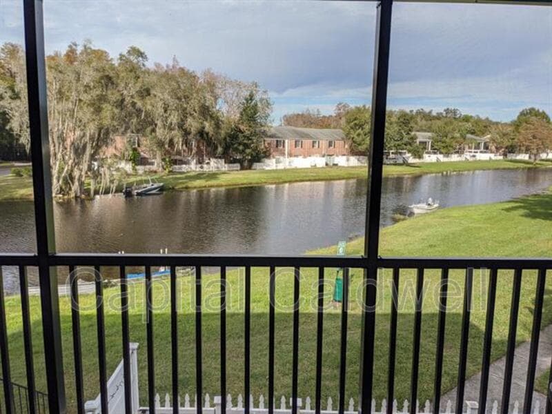 Tampa Condo: 13686 Orange Sunset Dr