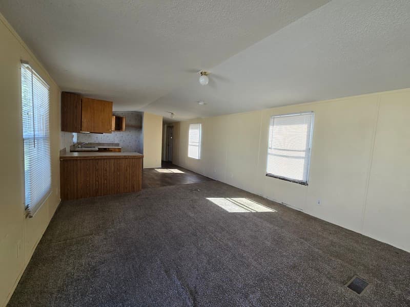 Fayetteville House: 2412 Cattail Cir
