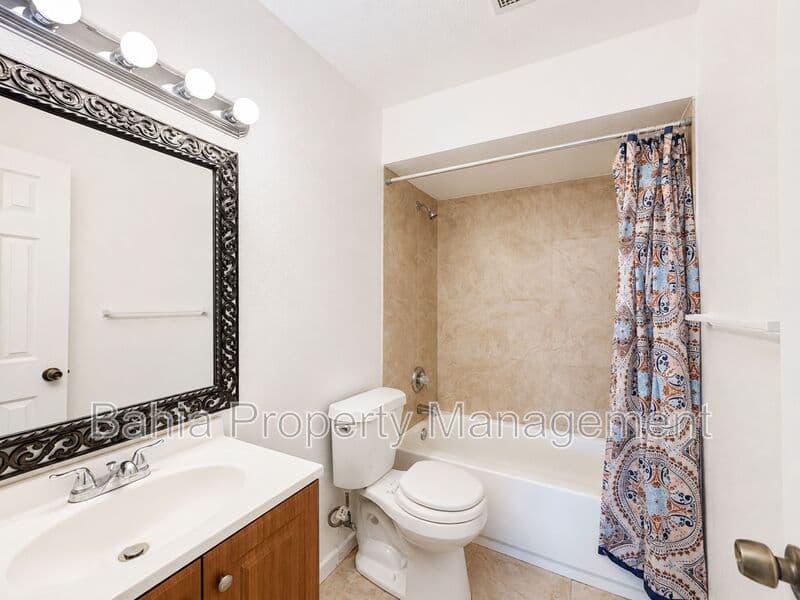 Orlando Condo: 5214 Via Hacienda Cir