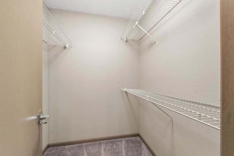 Edwardsville Condo: 1040 University Dr