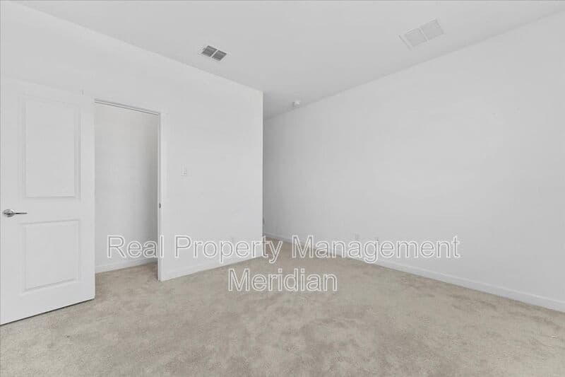 Saginaw House: 3001 Brainerd Dr