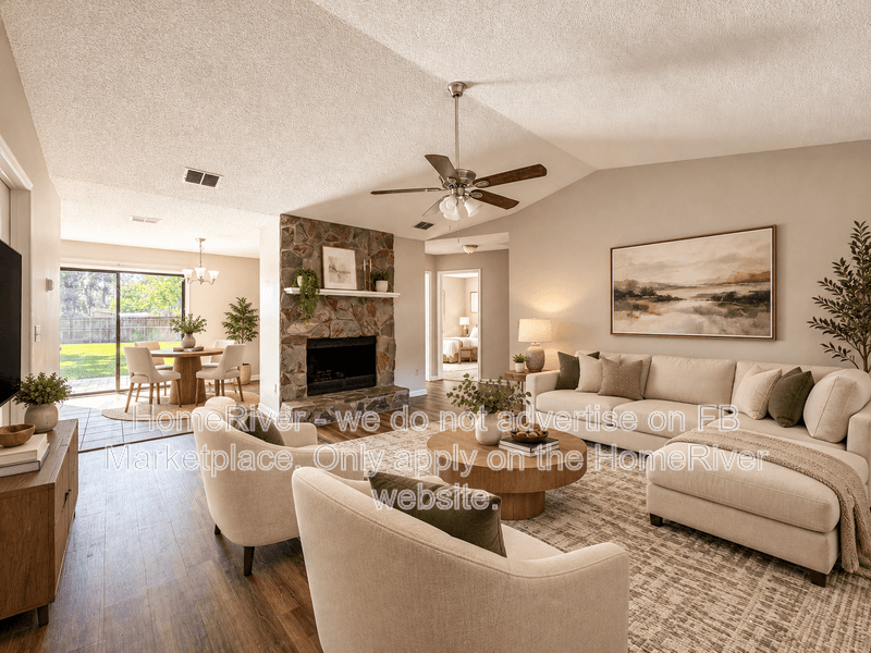 Middleburg House: 1715 Dalby Ct