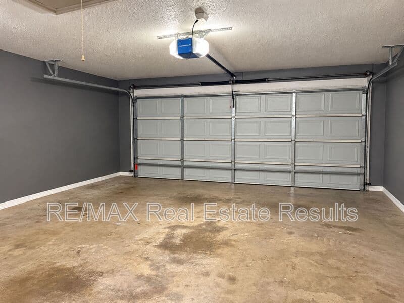 Rogers Condo: 3401 S 2nd Pl