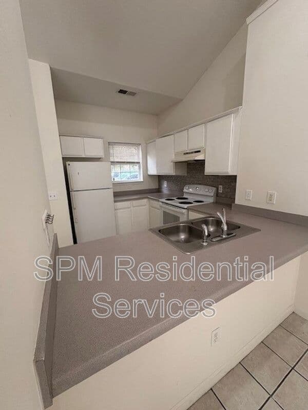 Wilmington House: 1621 Wellspring Way