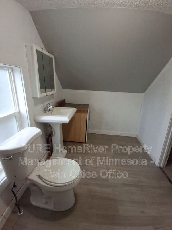 Saint Paul Condo: 1972 Minnehaha Ave E