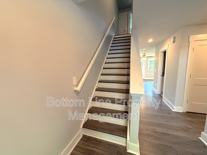 Charlotte Townhome: 2923 Burgess Dr