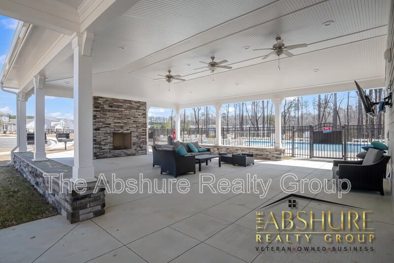 Raleigh House: 3512 Arctic Brook Street