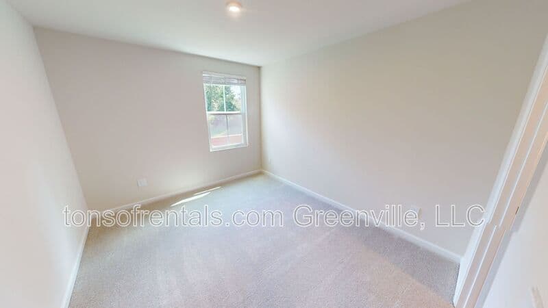 Greenville House: 848 Throckmorton Ct.
