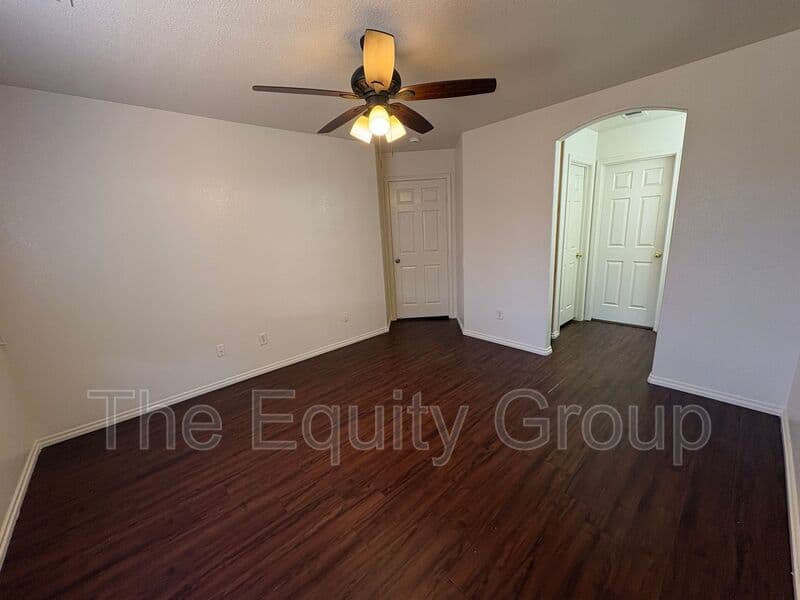 Tulare House: 1257 North Milner Street