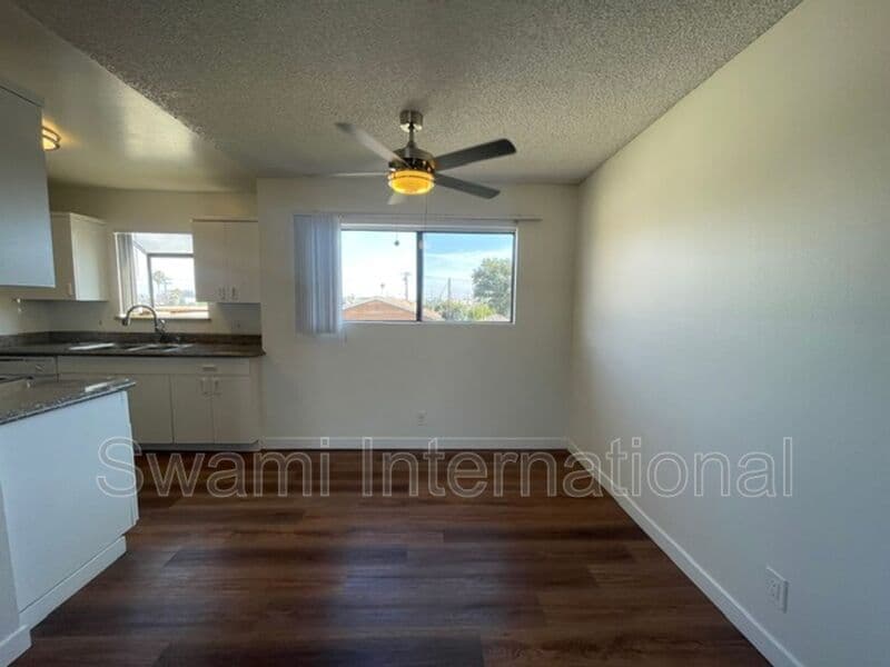 Inglewood Condo: 917 Enterprise Ave.