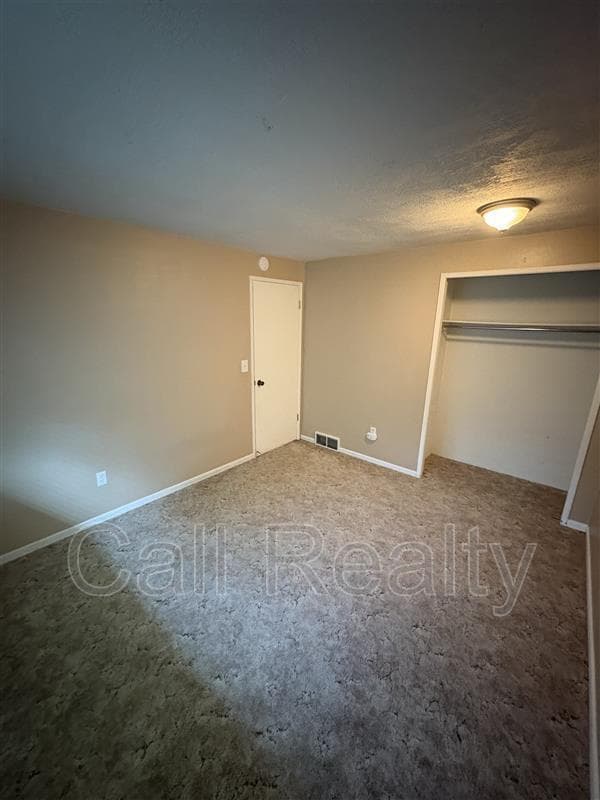 Spokane Valley House: 309 N. Mayhew