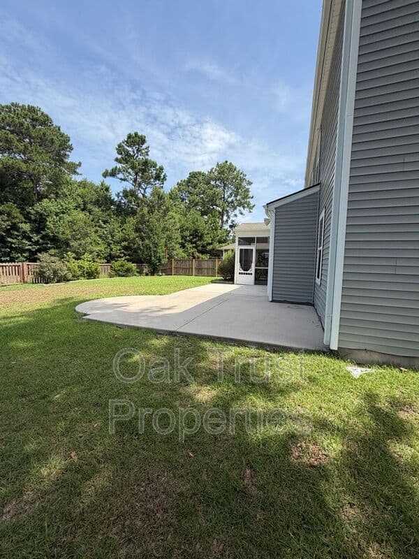 Johns Island House: 2017 Elvington Road
